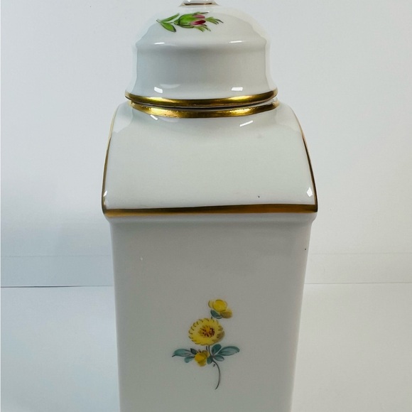 Meissen Porcelain Floral Tea Caddy - Picture 4 of 8